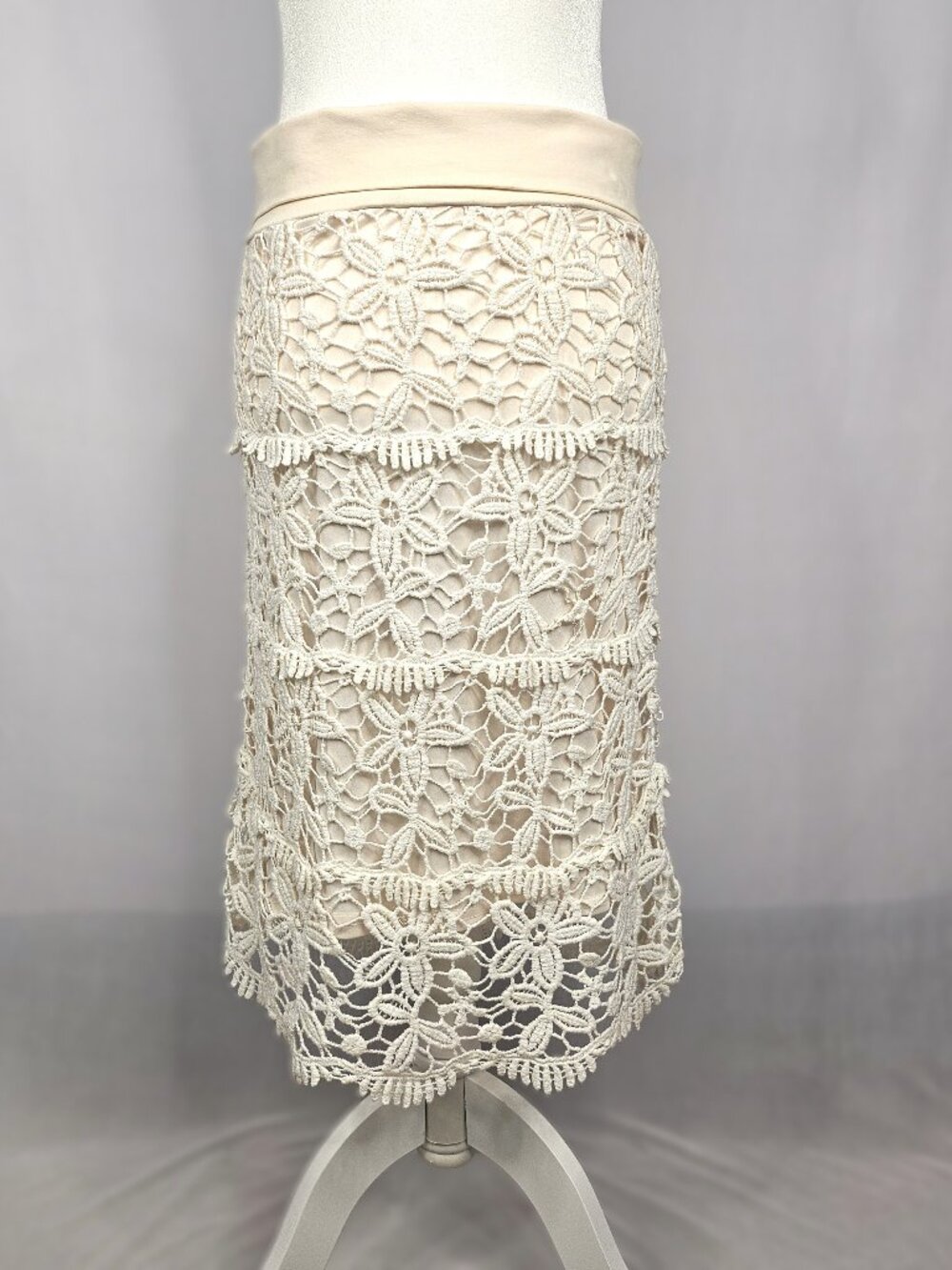 Solitaire Lace Midi Skirt | Cream Crochet High Waist | Size Small